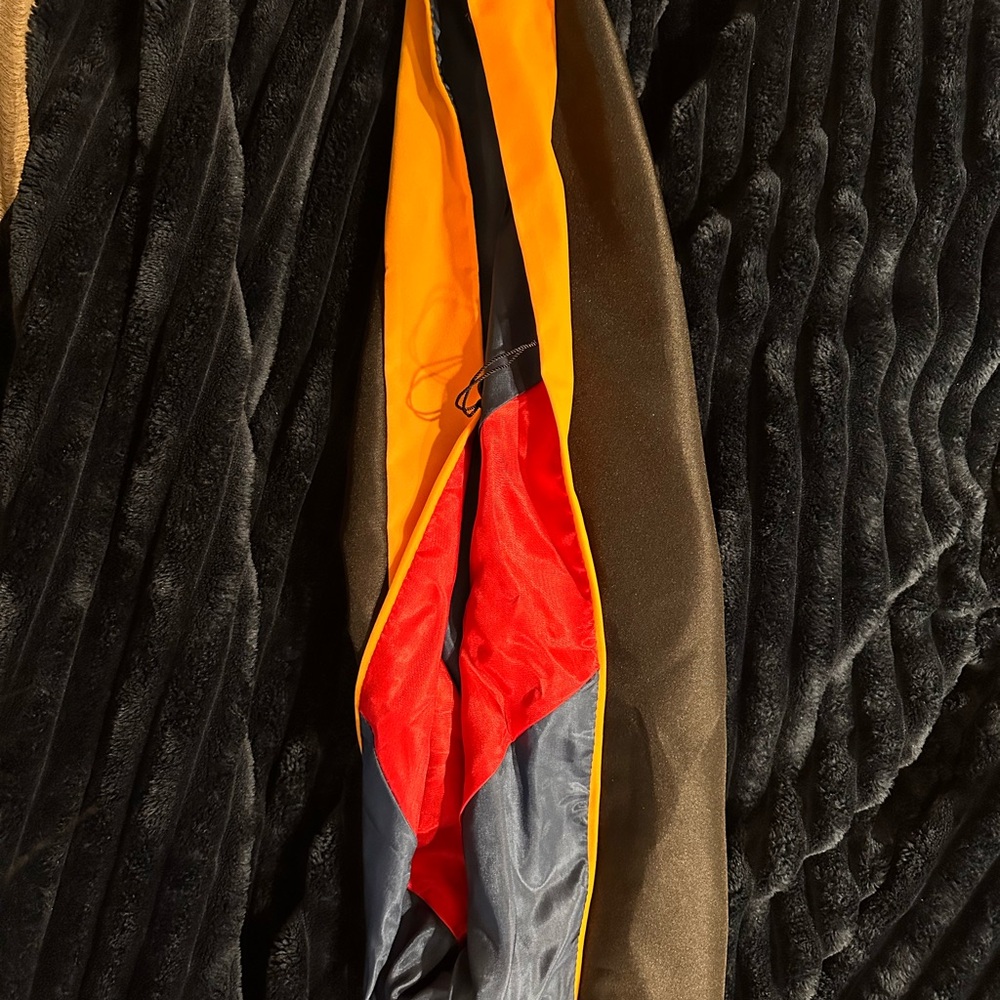 Master’s Gown, Tassel w/Year Date (2025) Charm, Hood - Picture 3 of 3